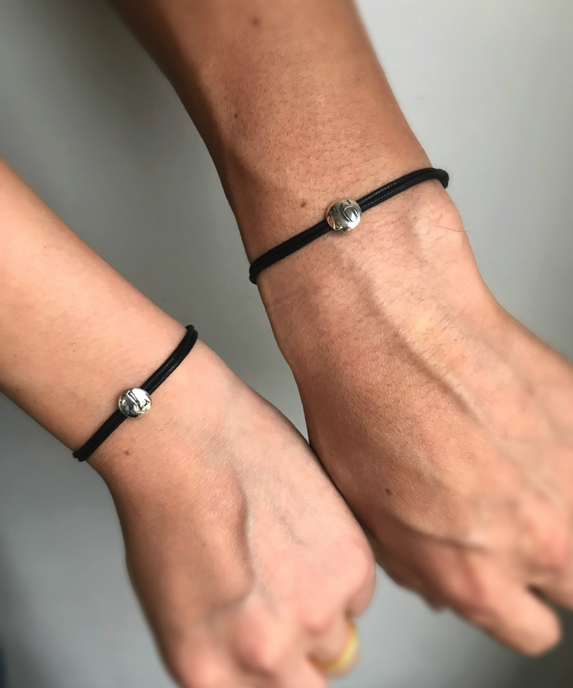 28vingt-huit 776 ナンバー 数字 紐ブレスレット ワックスコード ペア シルバー,ヴァンユィット Number Wax Cord Bracelet Silver Mens