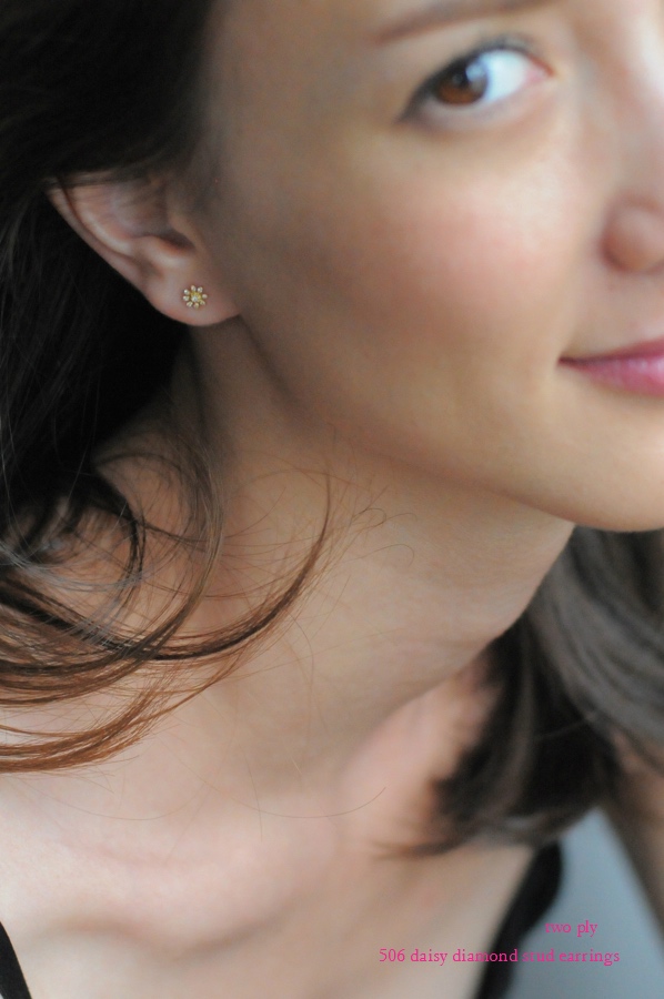 ★daisy★❤️ 14kgf ピアス ☆daisy☆❤️ 14kgfピアス flower hoop pierce～ﾌﾗﾜｰﾌｰﾌﾟﾋﾟｱｽ