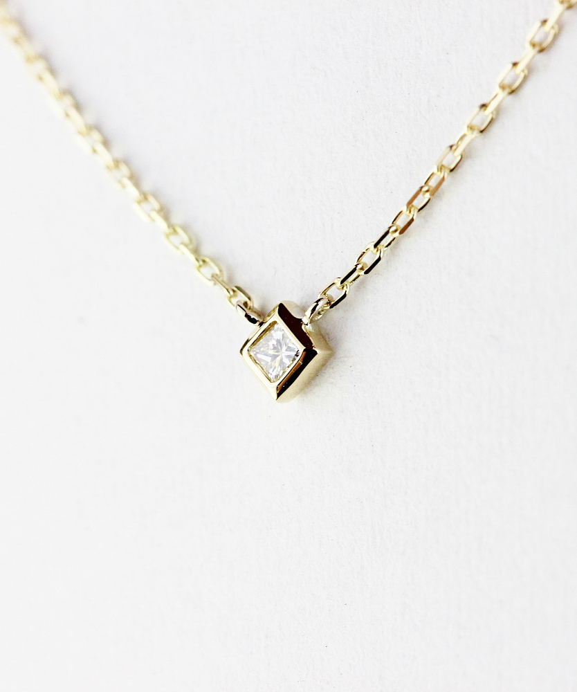 two ply 141 Princess Cut Diamond Necklace K18YG/トゥー プライ ...