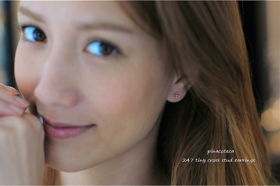 ピナコテーカ 247 タイニー クロス 華奢 スタッド ピアス 18金,pinacoteca Tiny Cross Stud Earrings K18