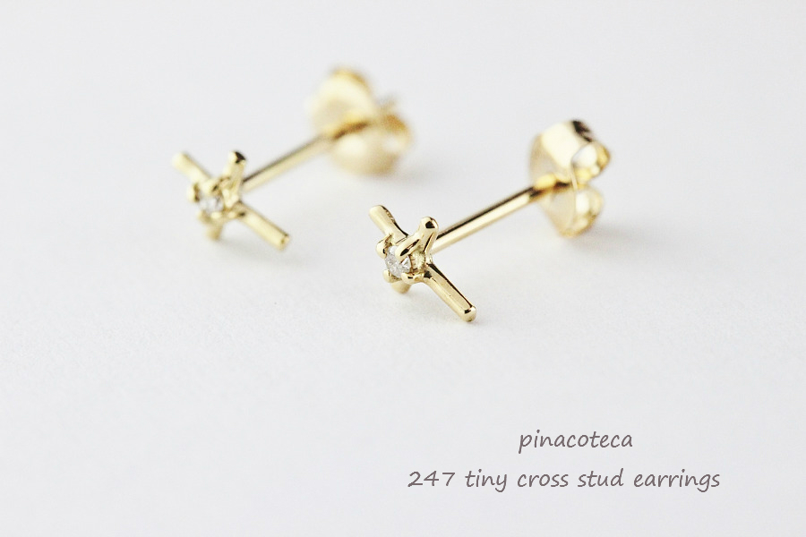 ピナコテーカ 247 タイニー クロス 華奢 スタッド ピアス 18金,pinacoteca Tiny Cross Stud Earrings K18