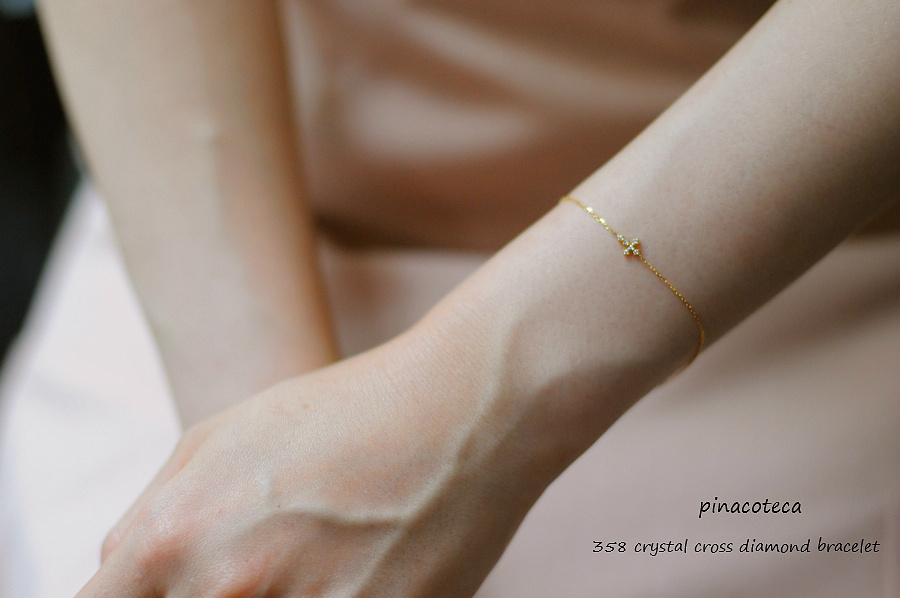 pinacoteca 358 Crystal Cross Diamond Bracelet,ピナコテーカ 華奢 クロス ダイヤモンド ブレスレット K18 重ね付け