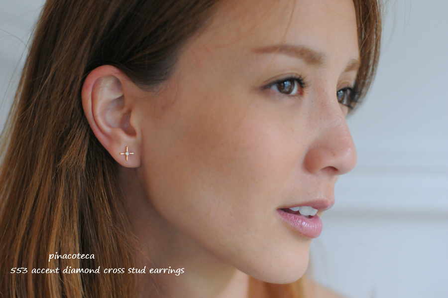ピナコテーカ 553 アクセント ダイヤモンド クロス スタッド ピアス 18金,pinacoteca Accent Diamond Cross Stud Earrings K18