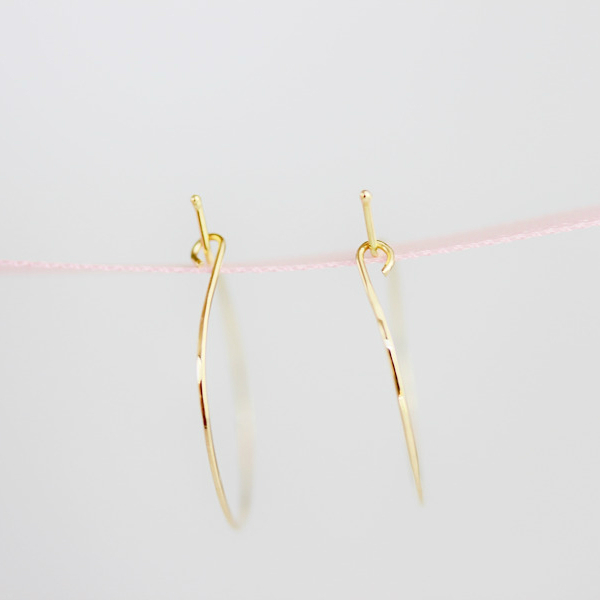 レデッサンドゥデュー 121 フープピアス ハンドメイド 18金 華奢,les desseins de DIEU Solid Gold Hoop Earrings K18