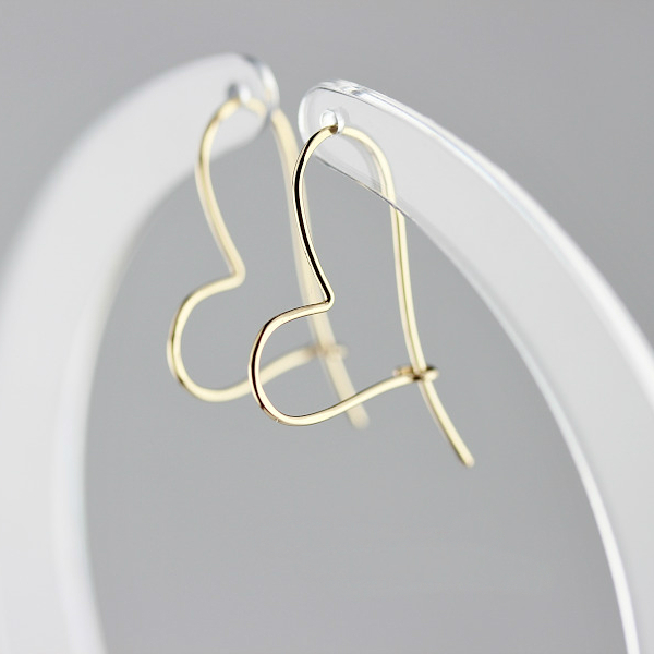 レデッサンドゥデュー 796 ハート フープピアス 18金,les desseins de DIEU Solid Gold Heart Hoop Earrings K18