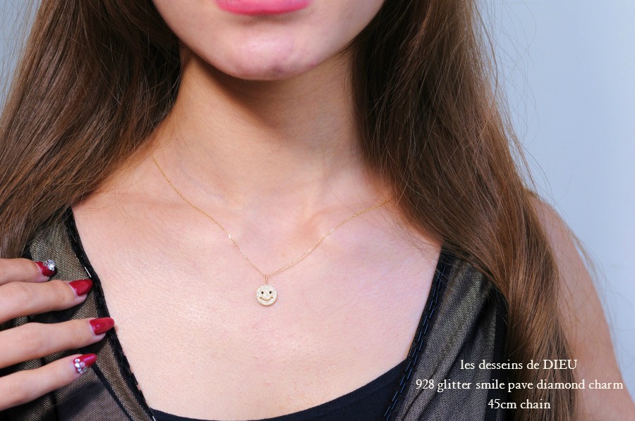 les desseins de DIEU 928 Glitter Smile Pave Diamond Charm