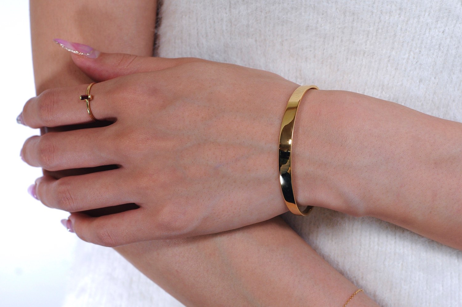 レデッサンドゥデュー 955 グロッシー ゴールド グラデーション バングル 18金,les desseins de DIEU Glossy Gold Gradation Bangle K18