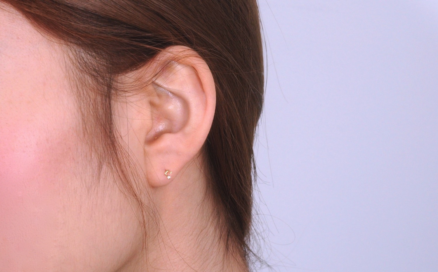 ピナコテーカ 346 タイニー イニシャル スタッド ピアス 18金 片耳,pinacoteca Tiny Initial Stud Earrings K18