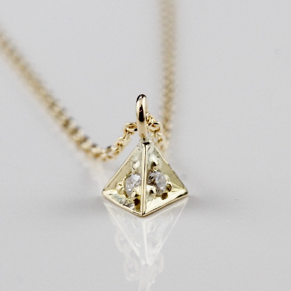 ピナコテーカ 383 ピラミッド ダイヤモンド 華奢ネックレス 18金,pinacoteca Pyramid Diamond Necklace K18