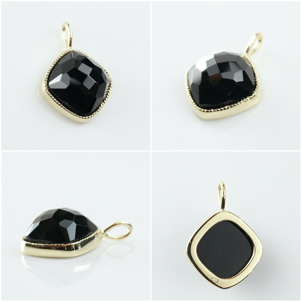ピナコテーカ 444 スクエア クッションカット ブラック オニキス チャーム 18金,pinacoteca Square Onyx Charm K18
