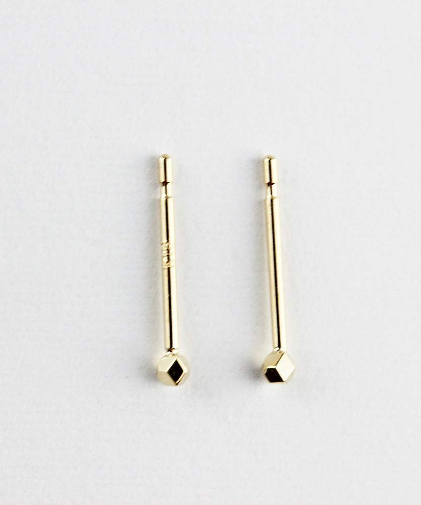 ピナコテーカ 686 ミニ ビッツ バックキャッチ 華奢ピアス 18金,pinacoteca Mini Gold Bits Stud Earrings K18