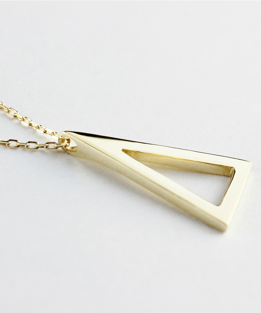 ピナコテーカ 714 シャイン 二等辺三角形 トライアングル 華奢ネックレス 18金,pinacoteca Shine Isosceles Triangle Necklace K18